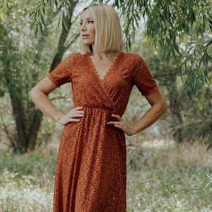 Venice Lace Maxi Dress